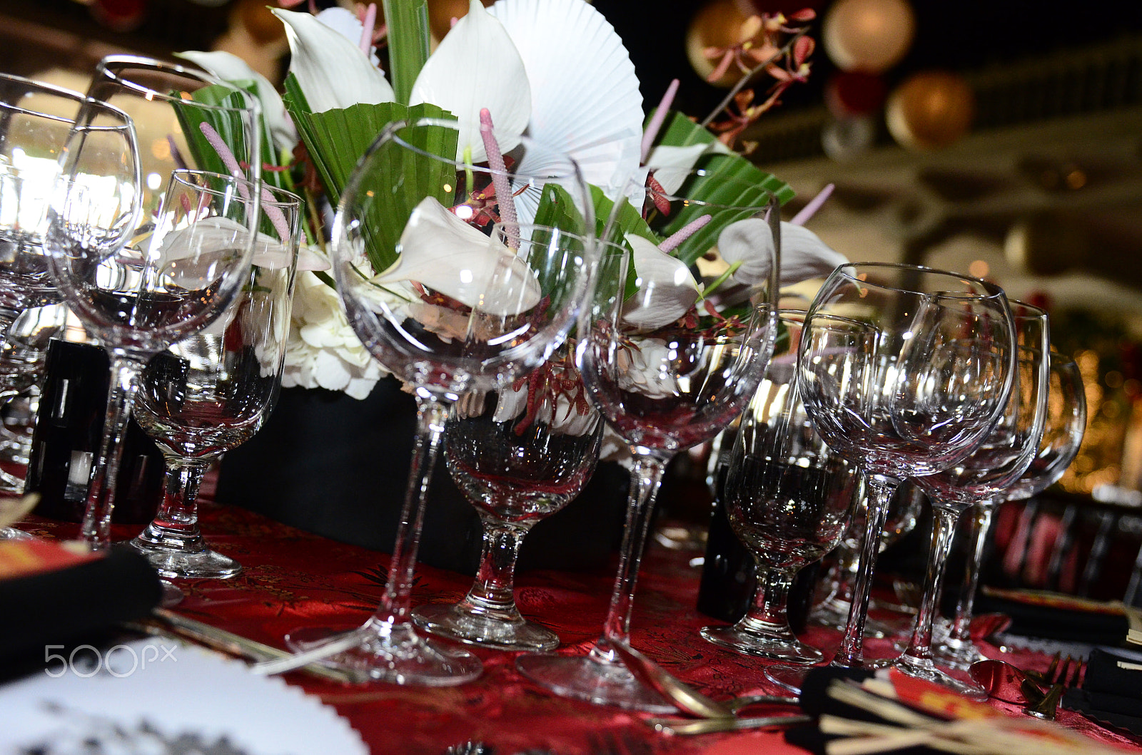 AF Zoom-Nikkor 28-80mm f/3.3-5.6G sample photo. Arrangements for banquet photography