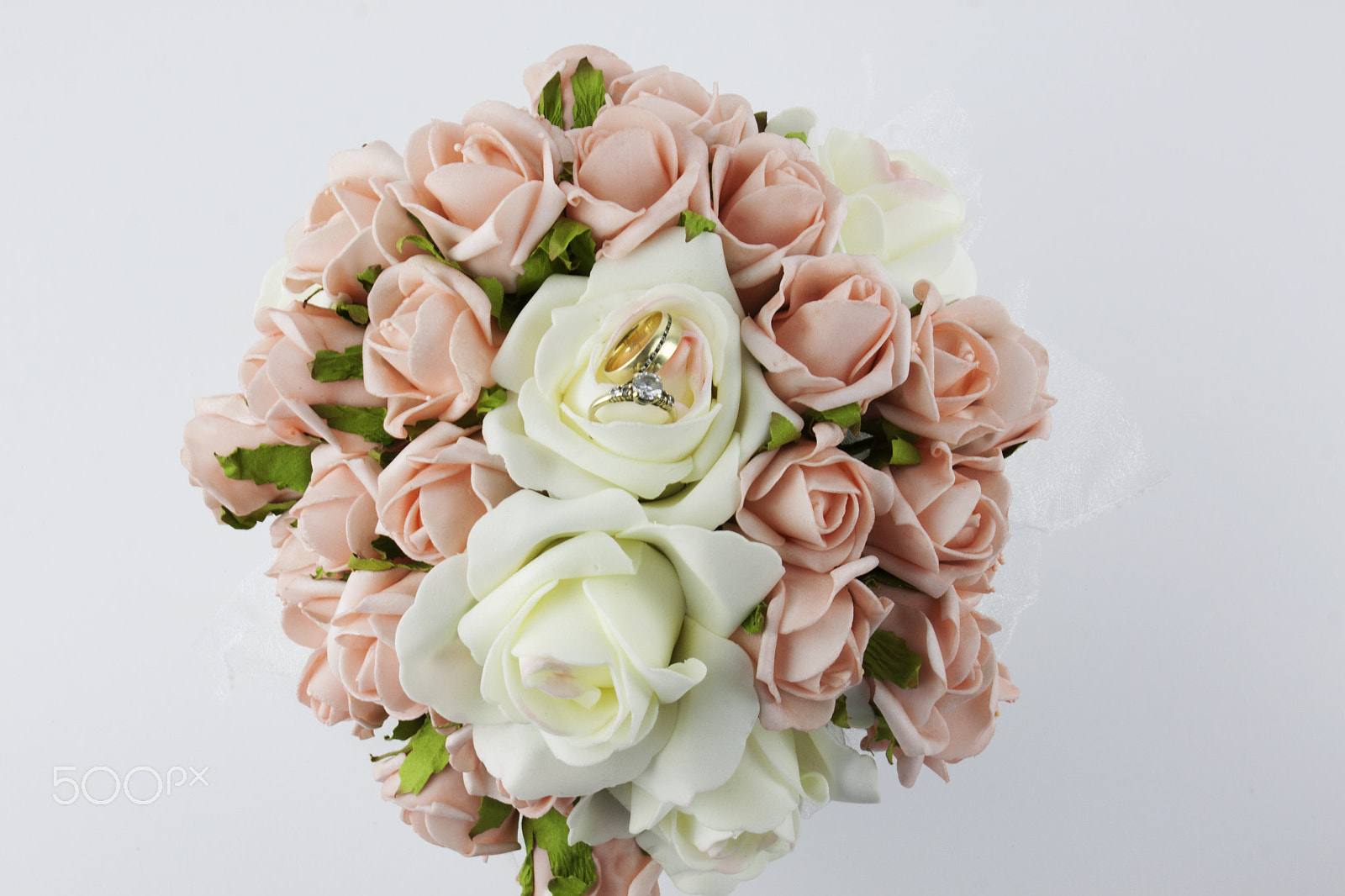 Canon EF-S 18-55mm F3.5-5.6 III sample photo. Table arrangement with roses and rings photography