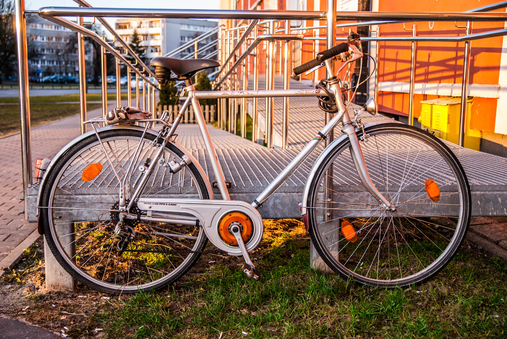 Sigma 17-50mm F2.8 EX DC OS HSM sample photo. Bike.jpg photography