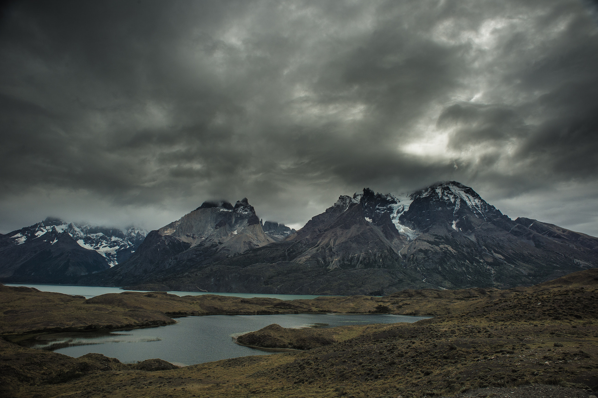 Nikon Df + Nikon AF Nikkor 20mm F2.8D sample photo. Torres del paine photography