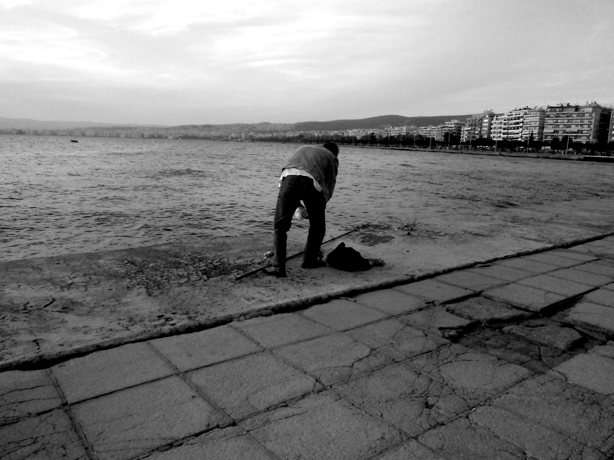 Sony DSC-W520 sample photo. Fisherman photography