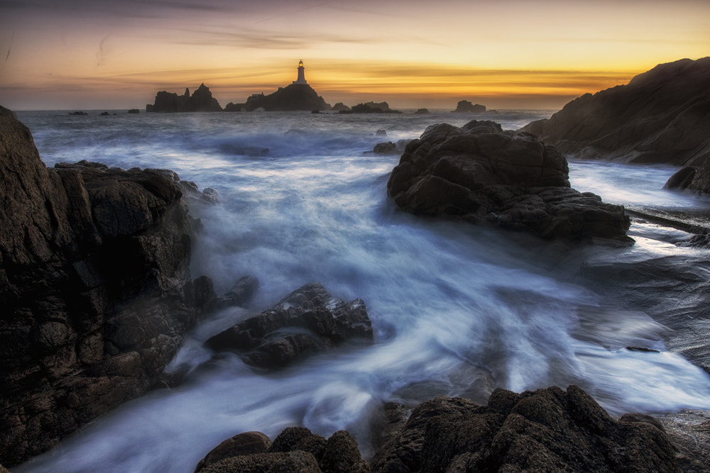 Sony a6000 + Canon EF 17-40mm F4L USM sample photo. Corbiere sunset photography