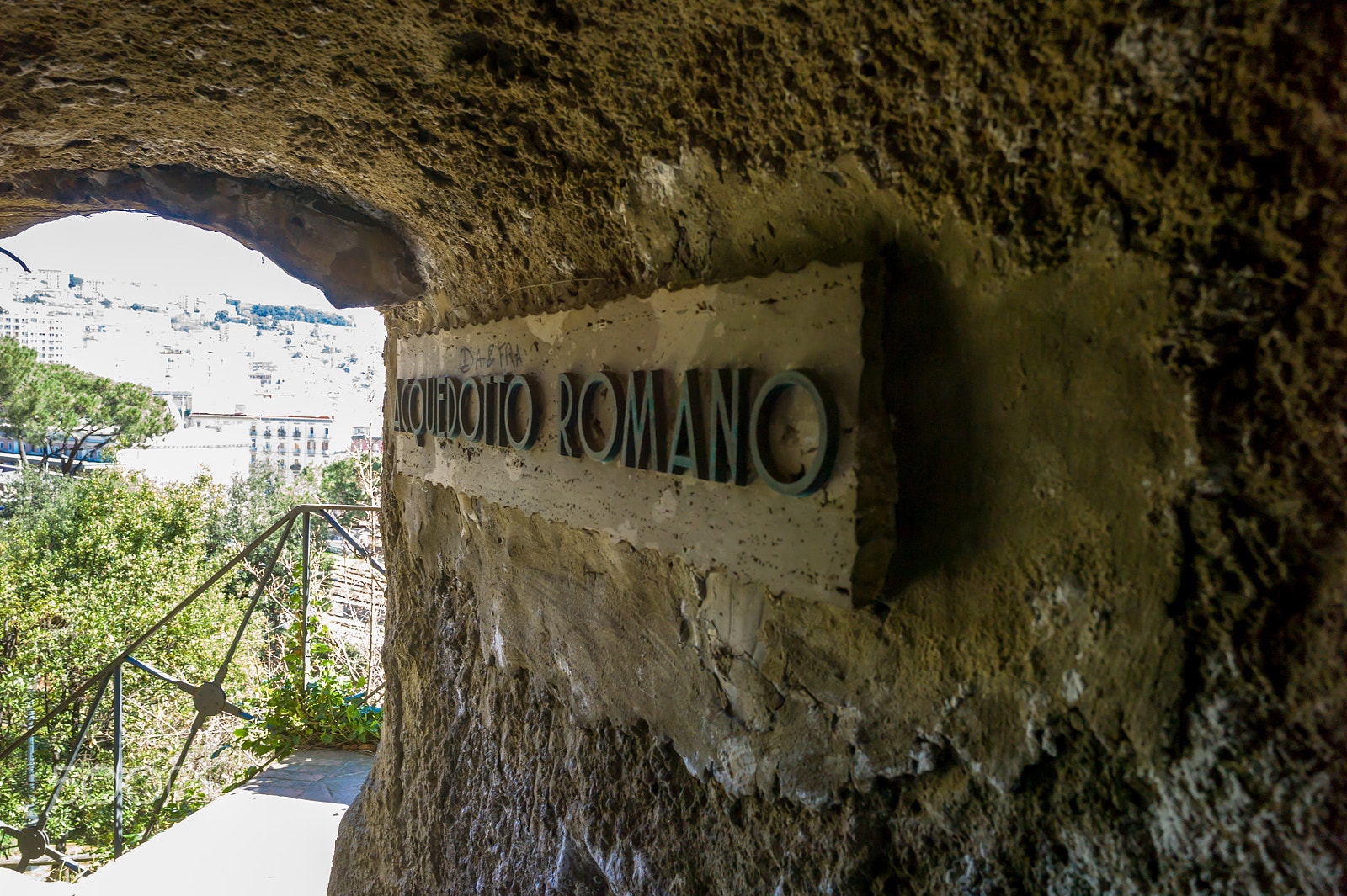 Leica M9 + Leica Elmar-M 24mm F3.8 ASPH sample photo. Tomb of virgil photography