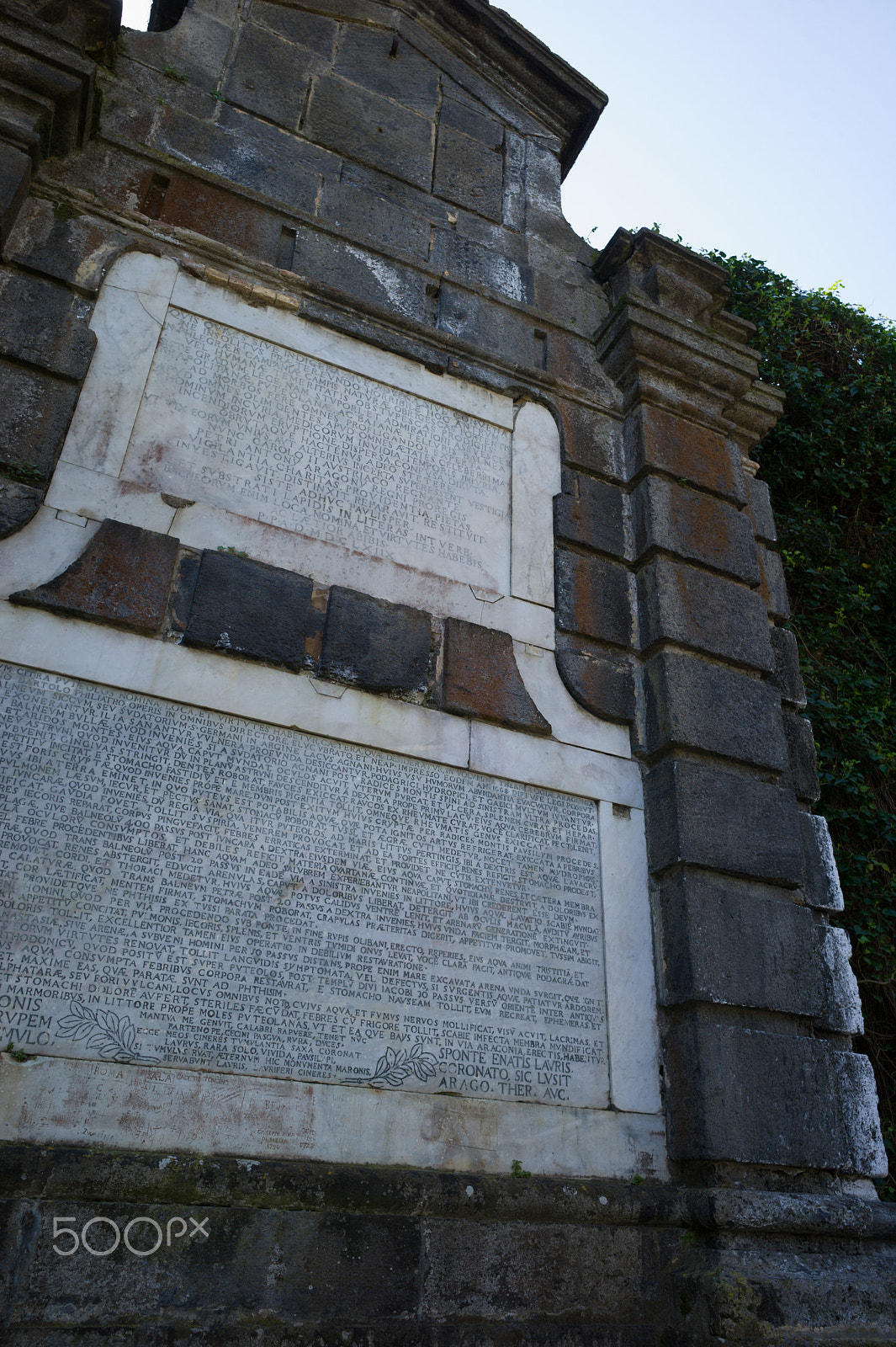 Leica Elmar-M 24mm F3.8 ASPH sample photo. Tomb of virgil photography