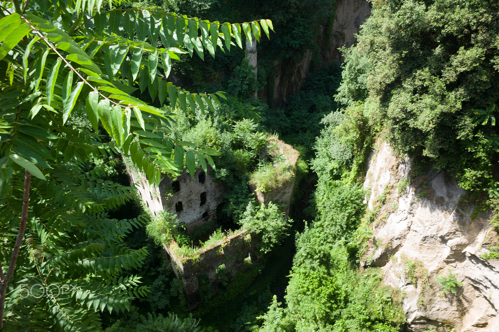 Leica M9 + Leica Elmar-M 24mm F3.8 ASPH sample photo. Valley of mills, sorrento photography