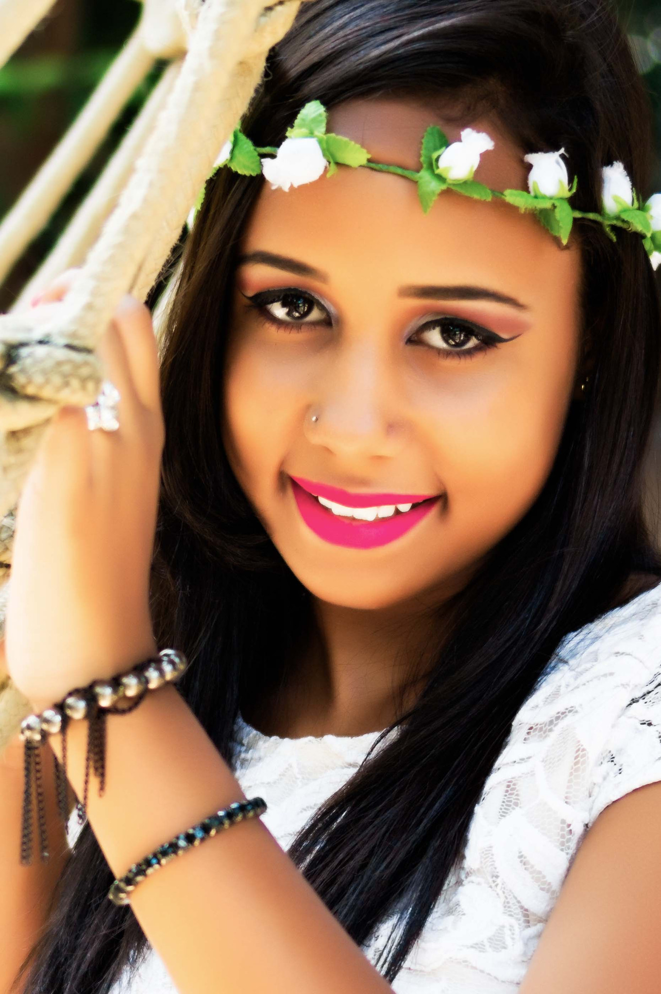 Sony 75-300mm F4.5-5.6 sample photo. Book maria isabel editar photography