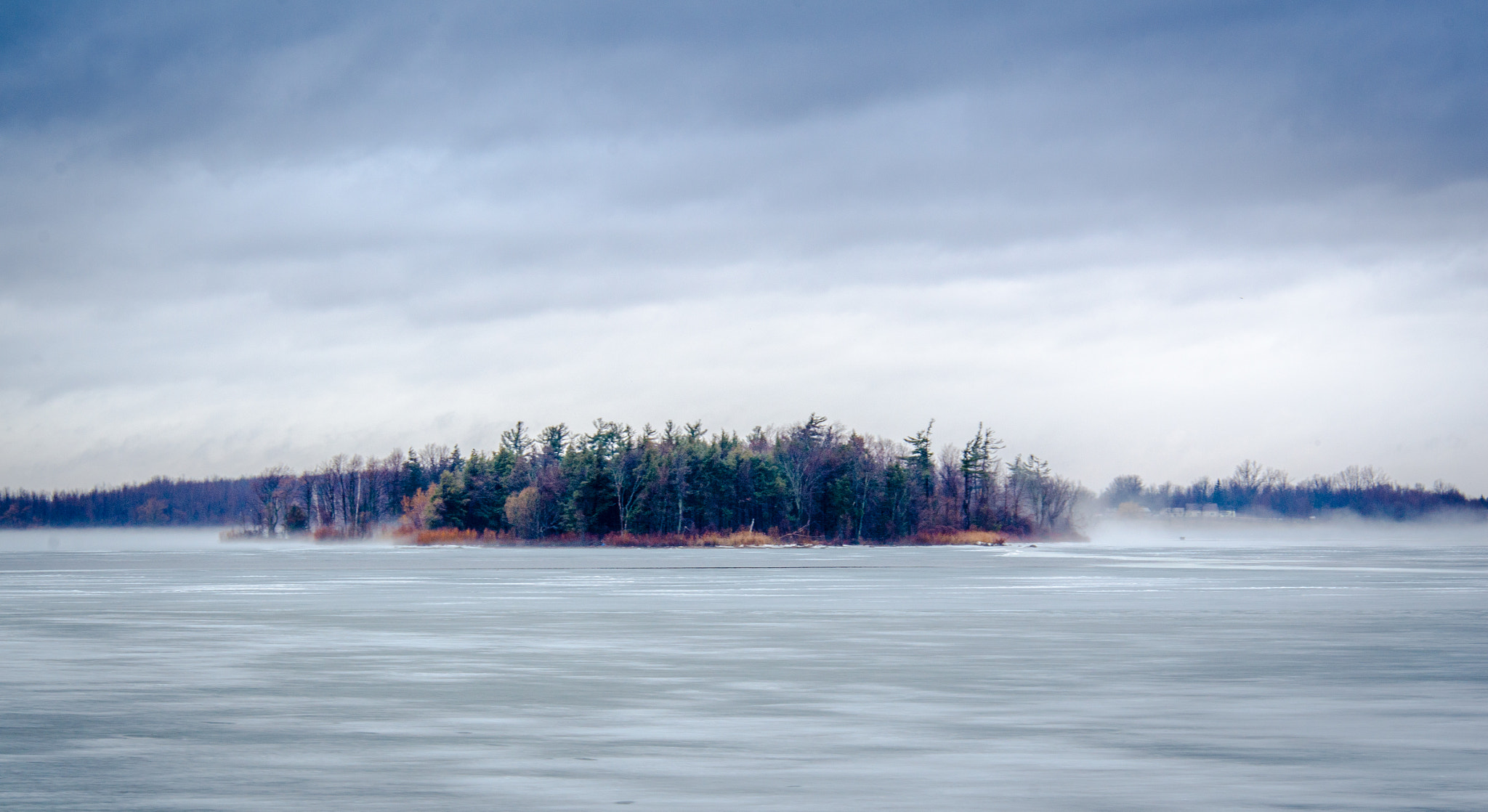Nikon D7000 + AF Nikkor 70-210mm f/4-5.6 sample photo. Island photography