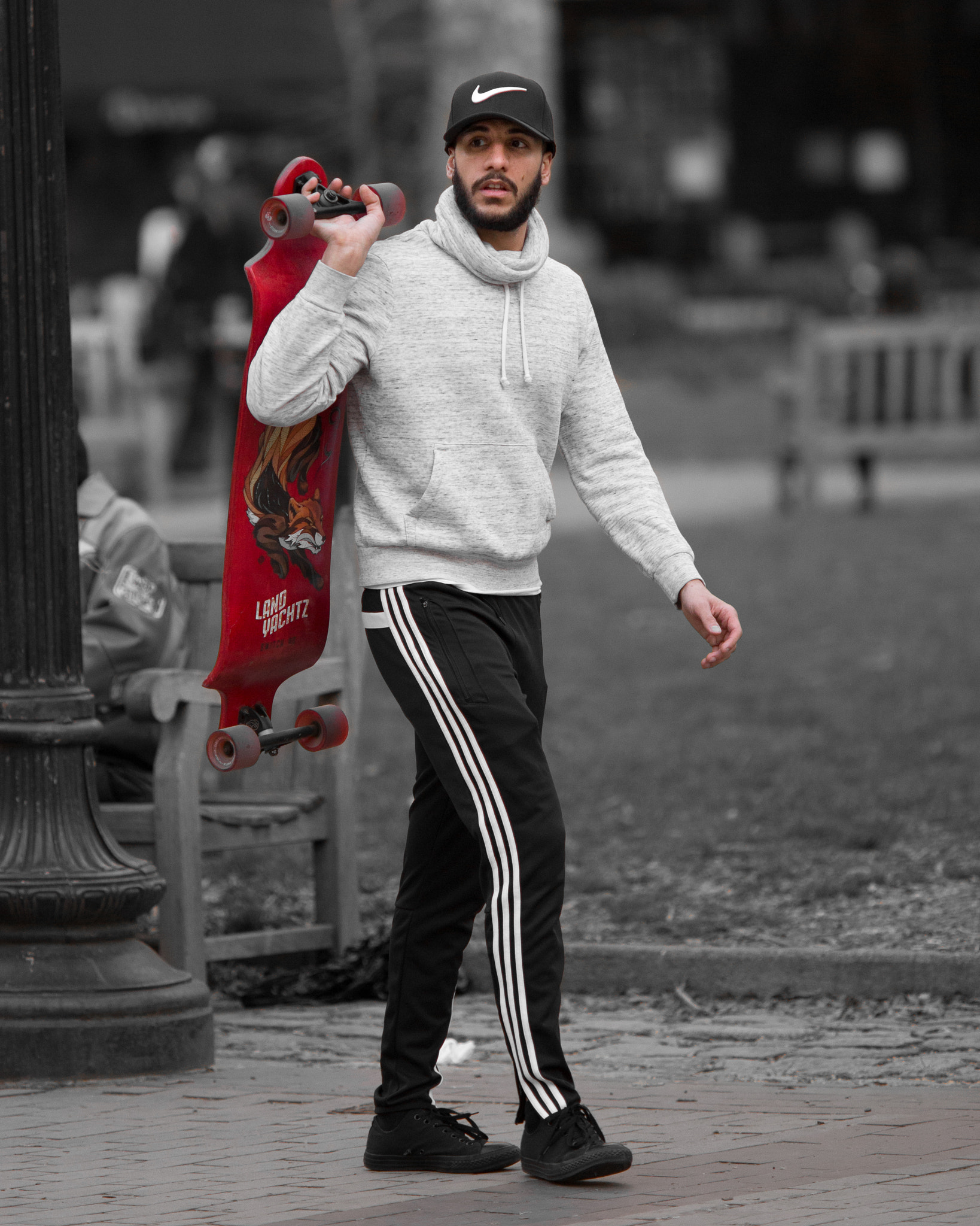 Canon EF 135mm F2L USM sample photo. Street_photography-6 photography