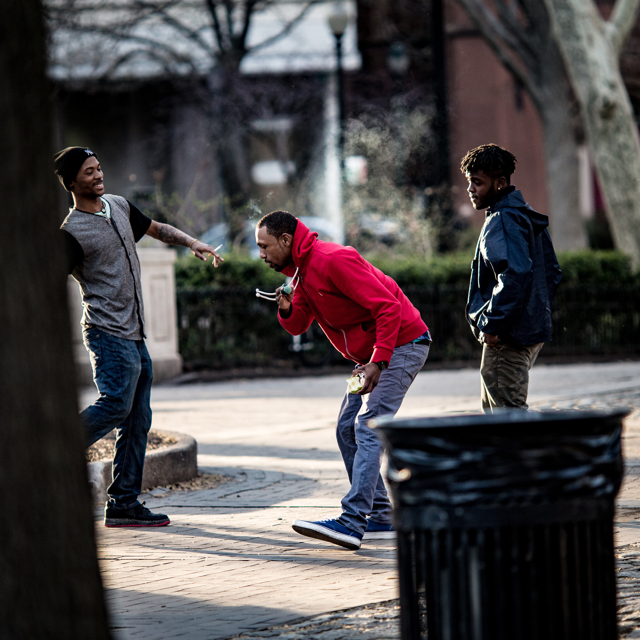 Canon EF 135mm F2L USM sample photo. Street_photography-5 photography
