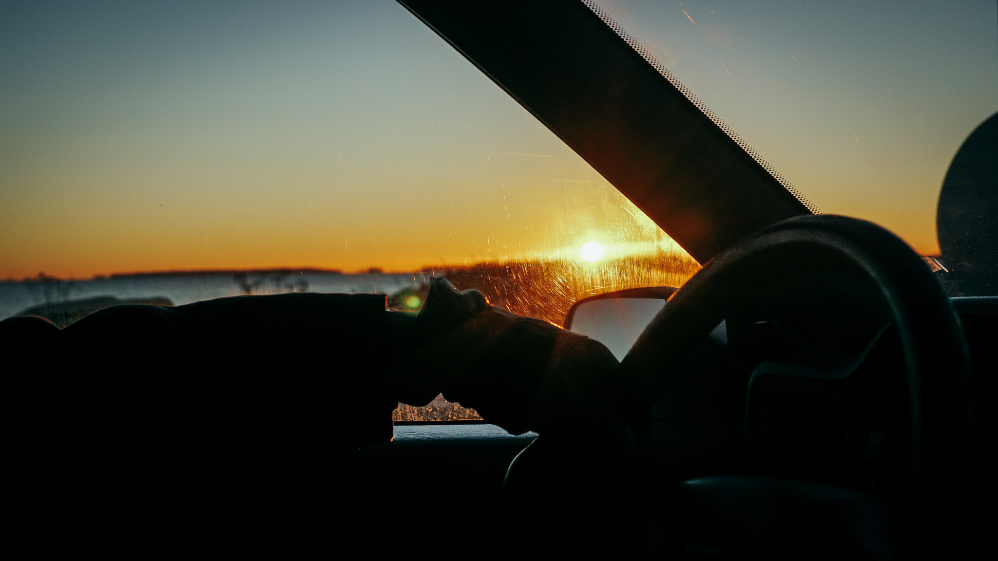 E 32mm F1.8 sample photo. Riding shotgun photography
