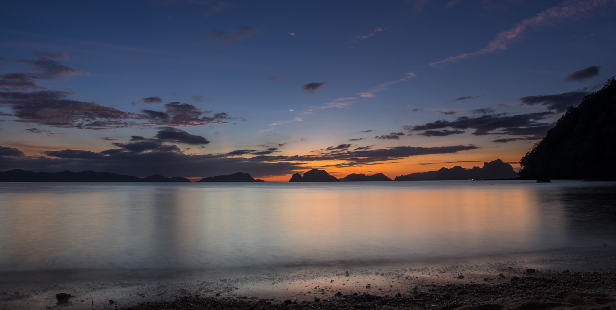 Pentax K-3 II sample photo. Islands sunset and moon photography