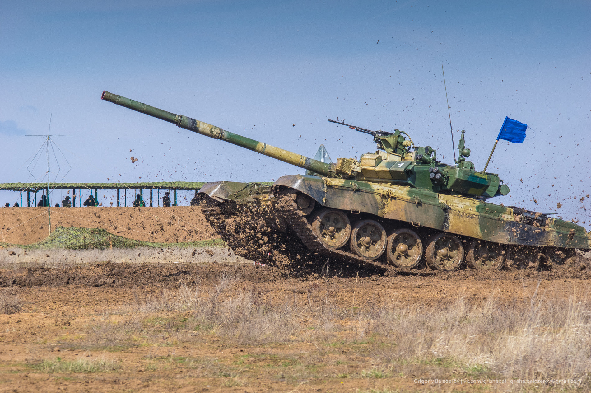 Pentax K-3 + Sigma 150-500mm F5-6.3 DG OS HSM sample photo. Tank biathlon in russia. russian tank. photography