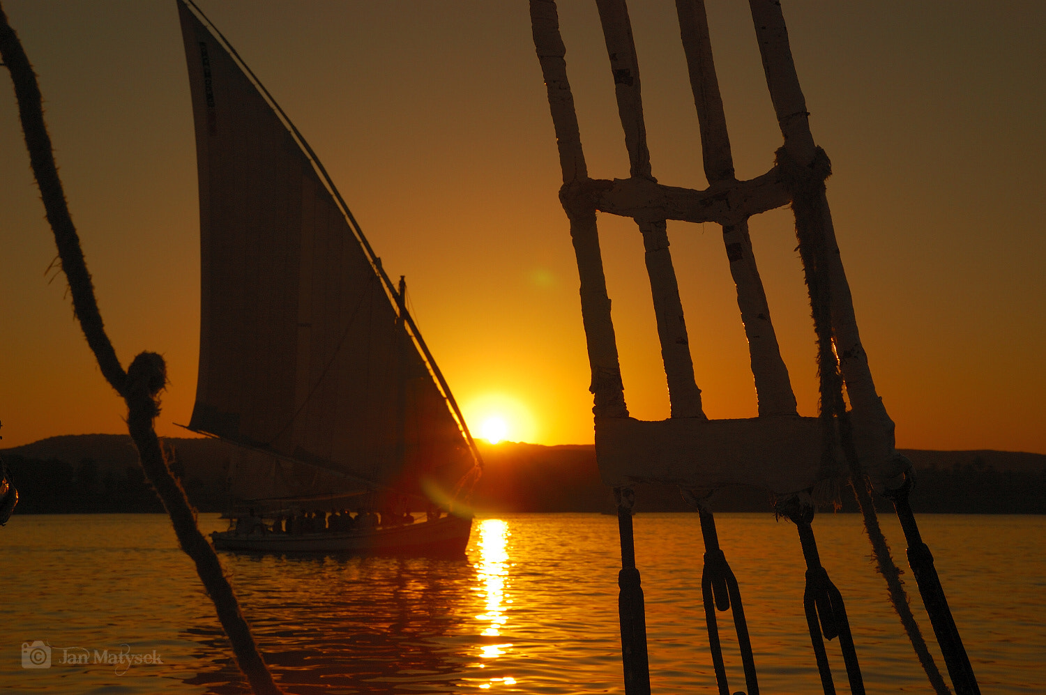 Nikon D50 sample photo. African sunset photography
