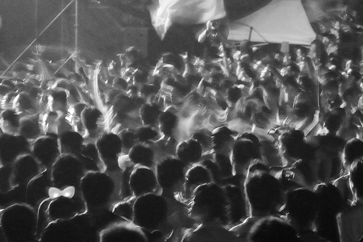 Nikon D300S + Nikon AF Nikkor 35mm F2D sample photo. Midi music festival photography