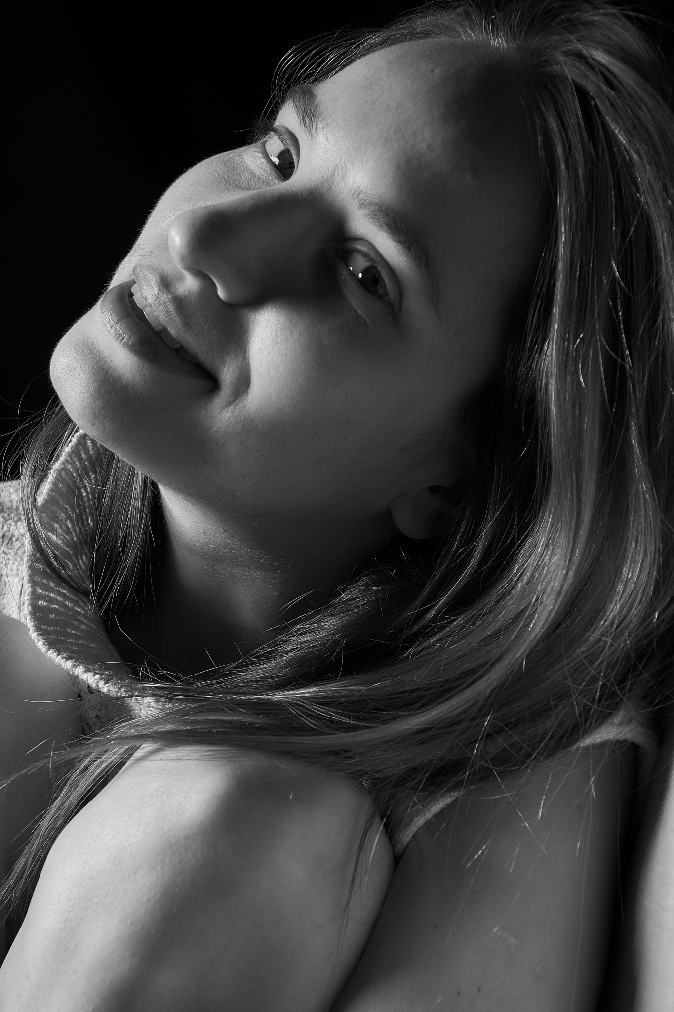 Sony DT 16-105mm F3.5-5.6 sample photo. Friendly smile photography