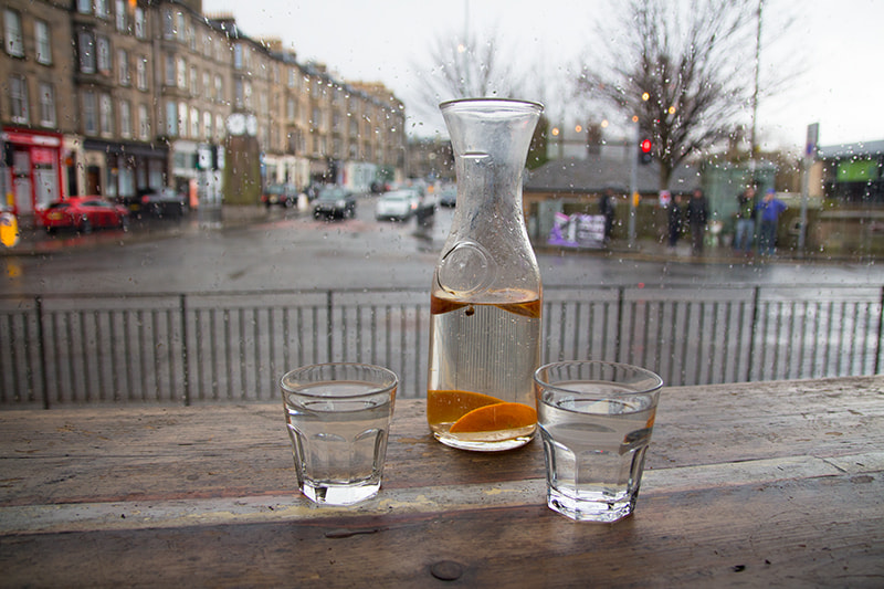 Sigma 17-70mm F2.8-4 DC Macro OS HSM sample photo. Earthy bistro, edinburgh photography