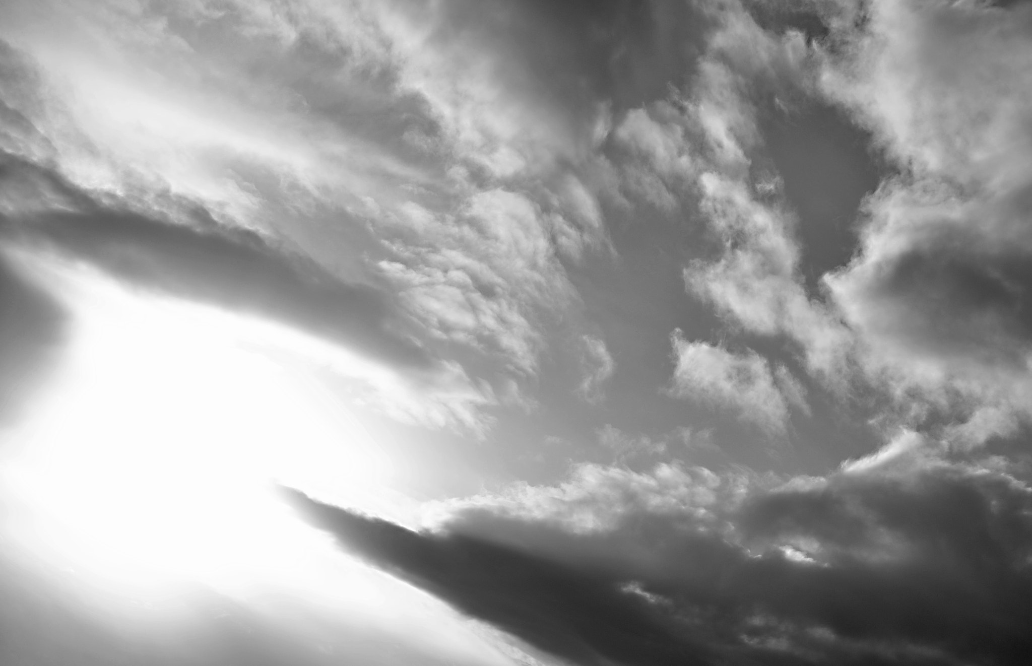 Nikon AF-S Nikkor 18-35mm F3.5-4.5G ED sample photo. " how many times you look to the sky " photography