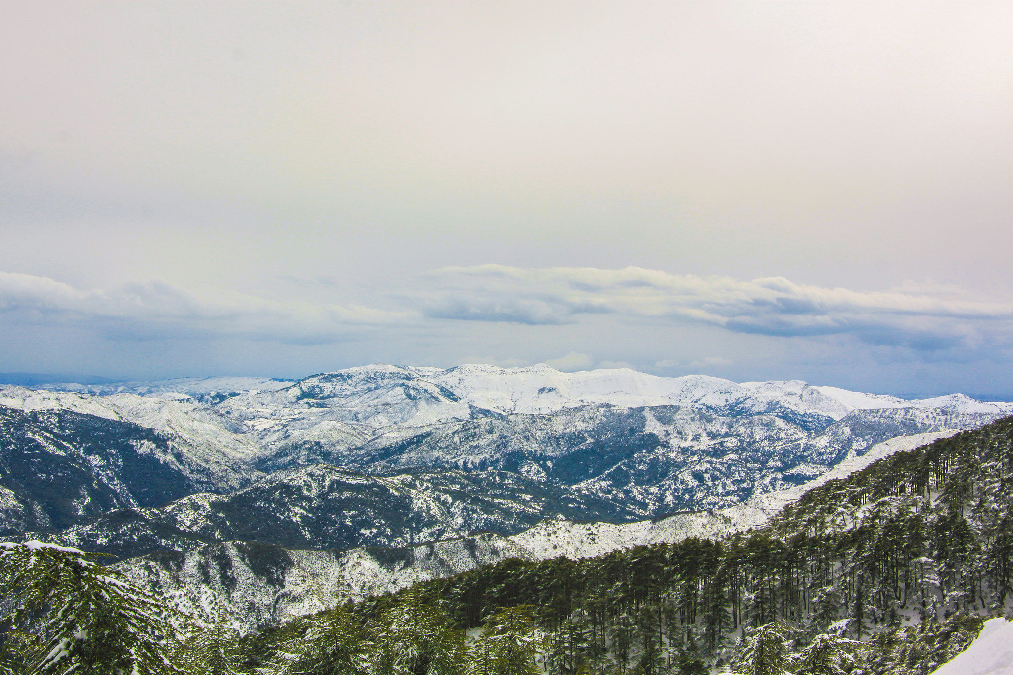 Tamron AF 28-200mm F3.8-5.6 XR Di Aspherical (IF) Macro sample photo. Snow mountains photography