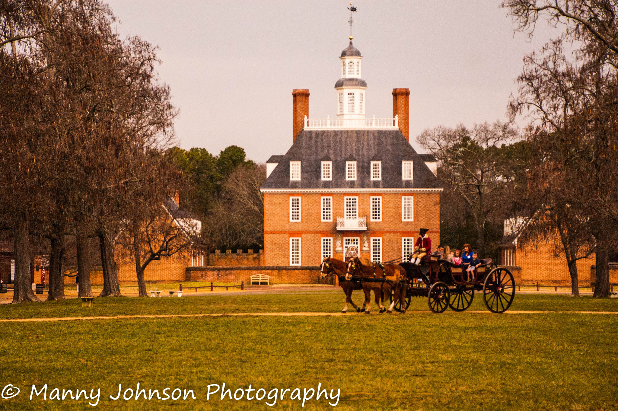 Nikon D50 sample photo. Governor's mansion photography