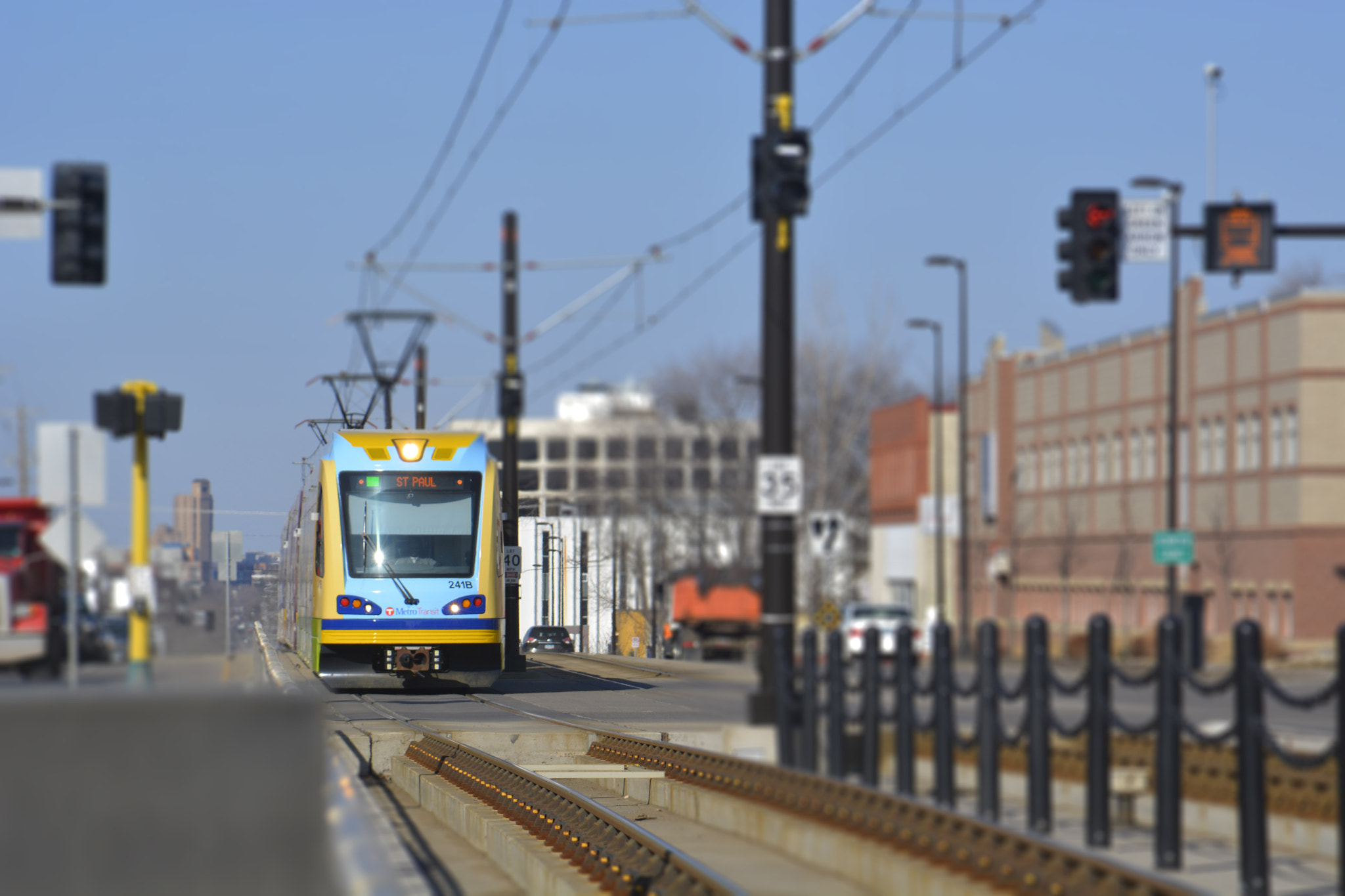 AF Zoom-Nikkor 24-120mm f/3.5-5.6D IF sample photo. St paul mn train photography