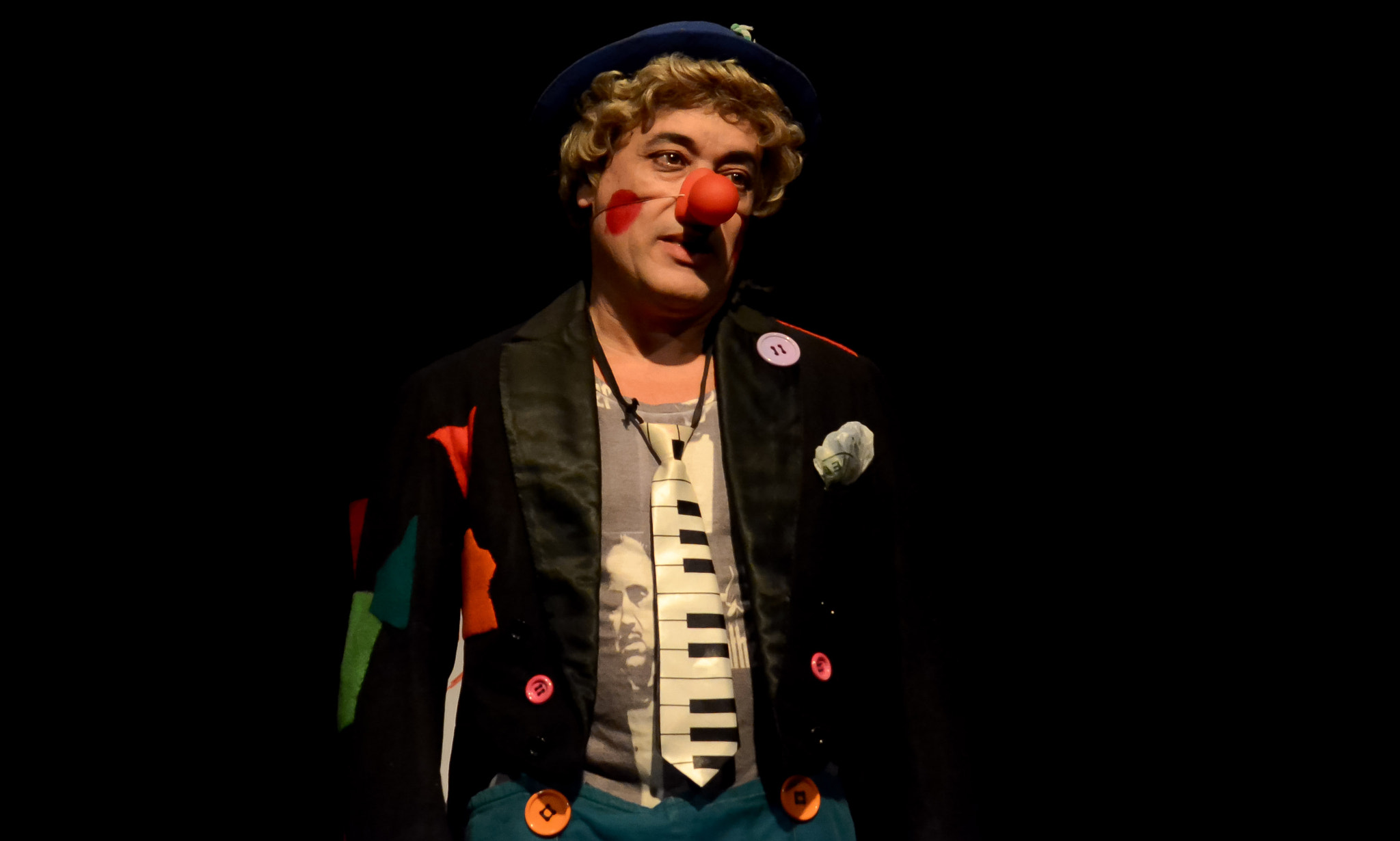 AF Zoom-Nikkor 35-80mm f/4-5.6D sample photo. What? do i look like a clown to you? photography