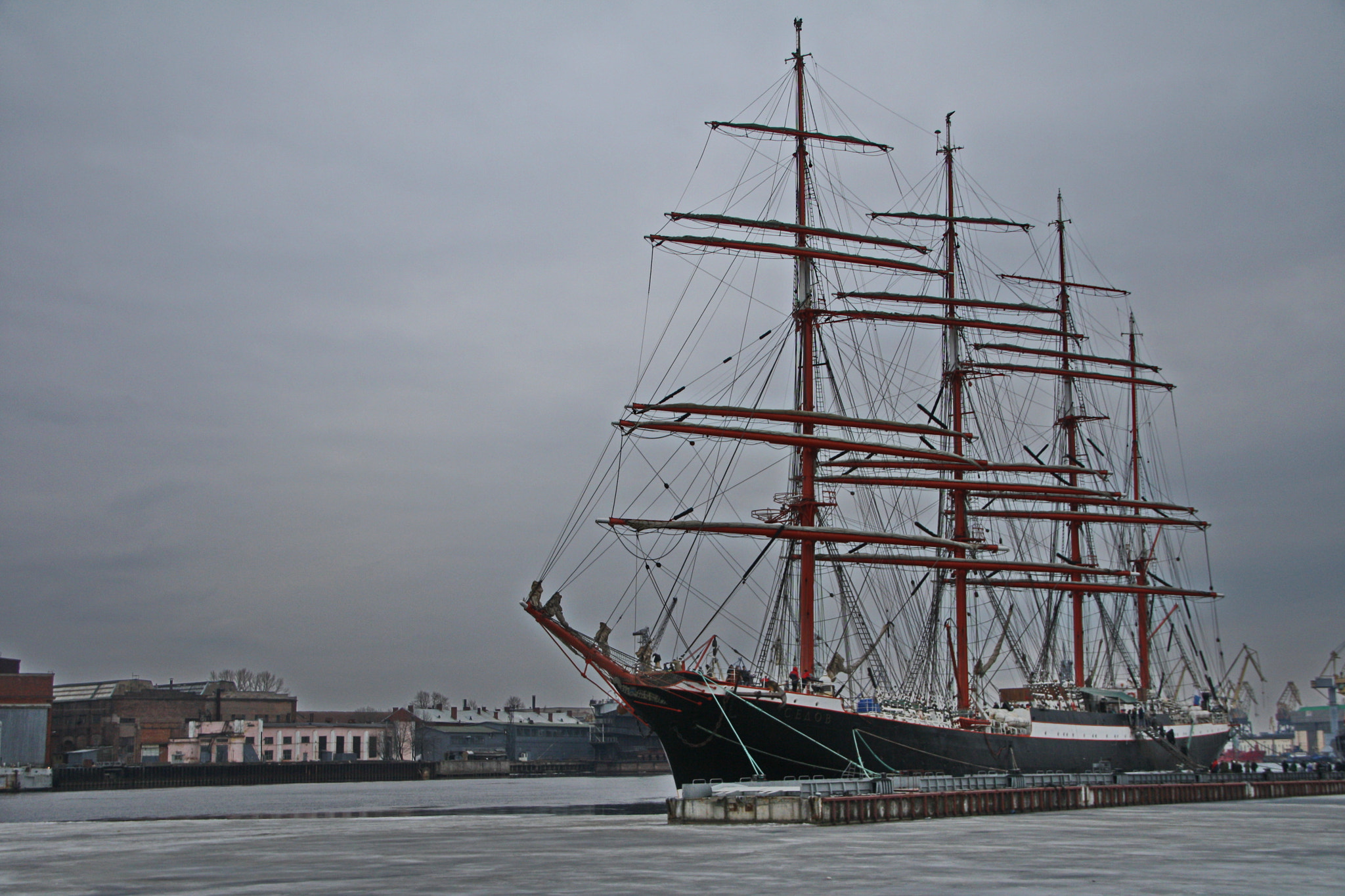 Sigma 18-125mm F3.8-5.6 DC OS HSM sample photo. Barque "sedov" photography