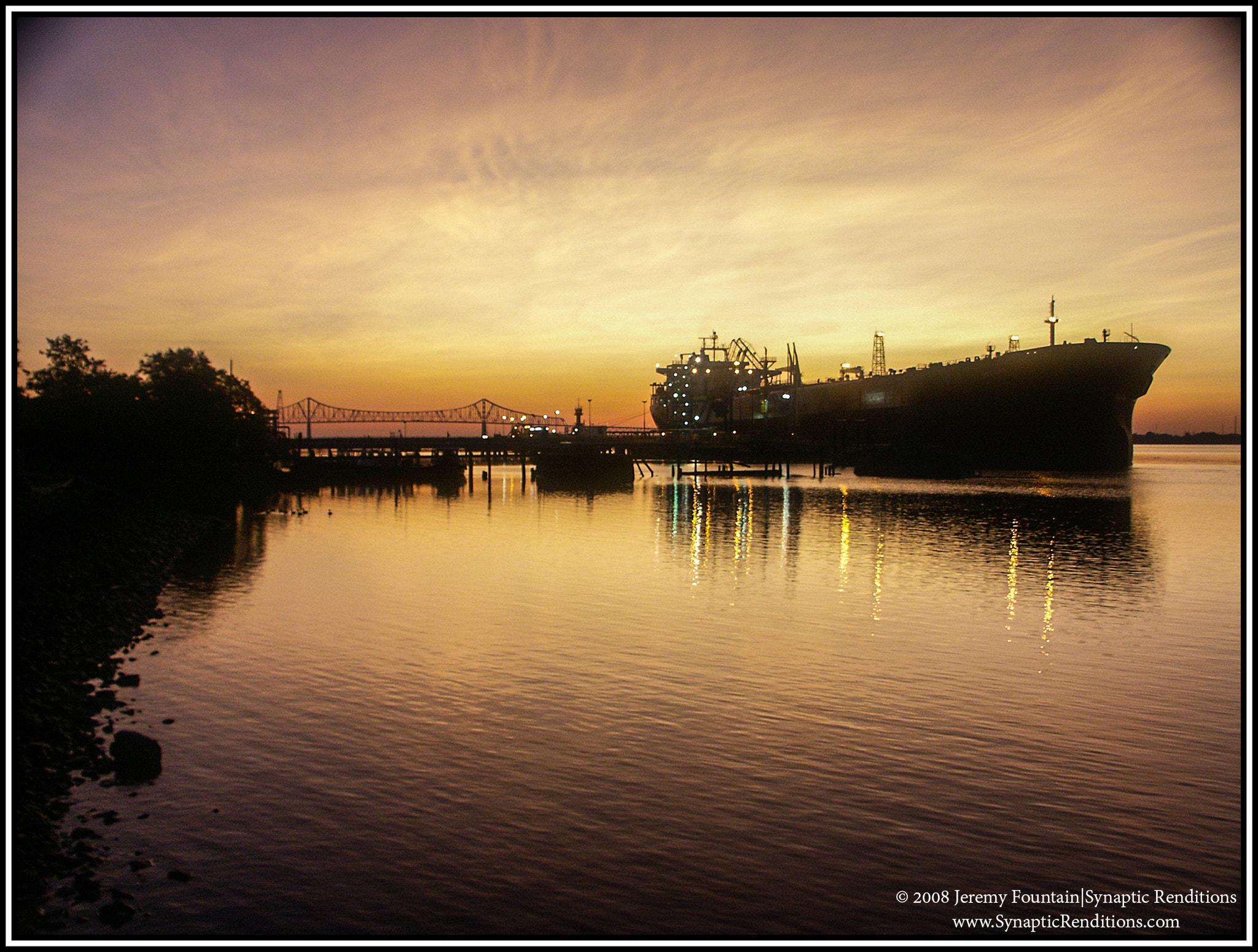 KONICA MINOLTA DiMAGE 7 sample photo. Market square sunrise photography