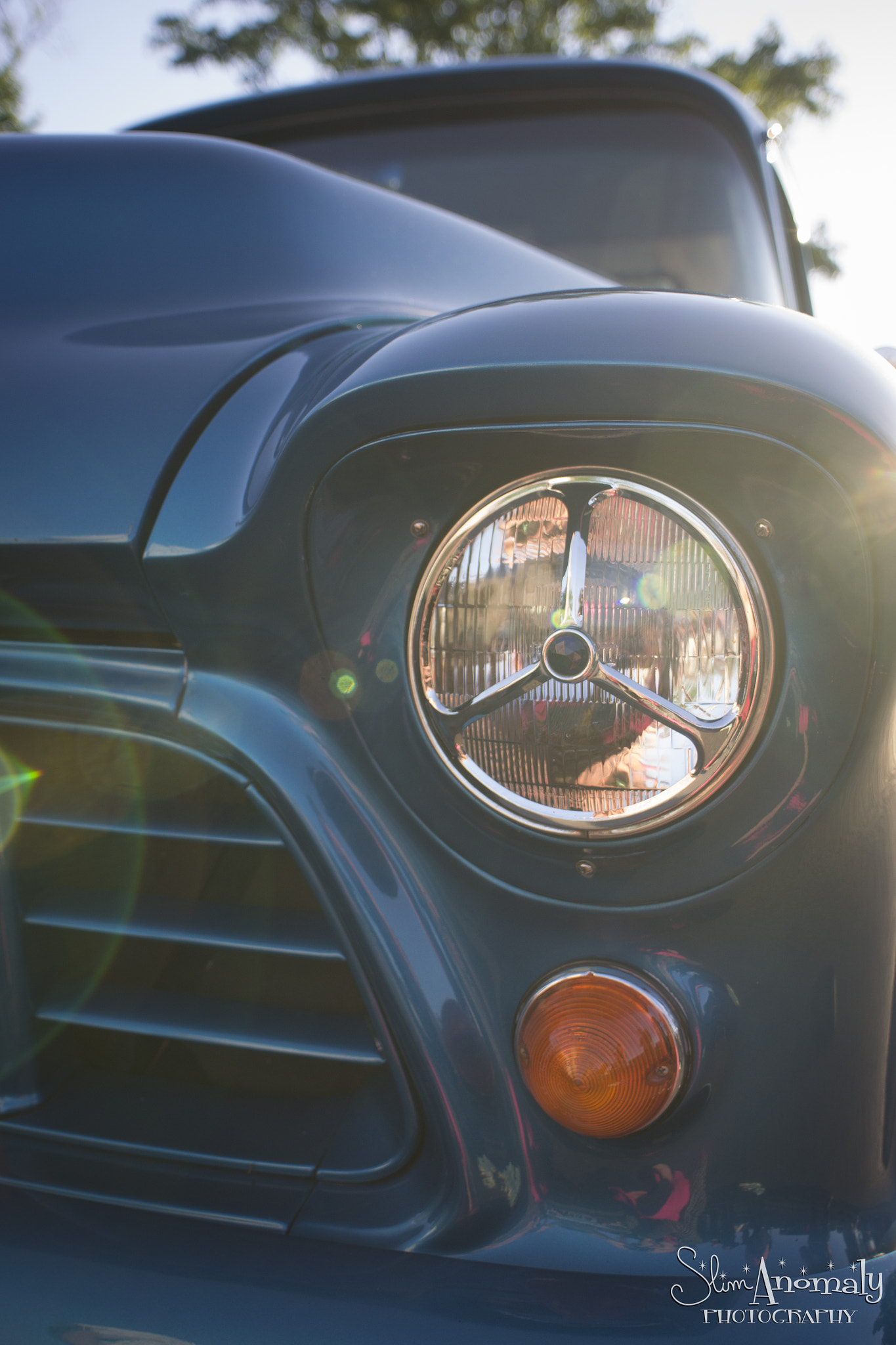 Nikon D3100 + AF Nikkor 20mm f/2.8 sample photo. Vicksburg car show 2014 photography
