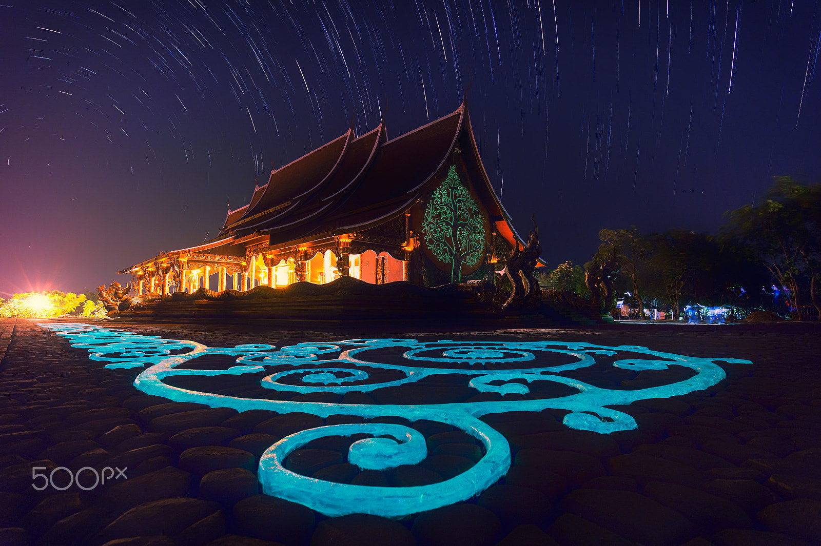 Nikon AF-S Nikkor 18-35mm F3.5-4.5G ED sample photo. The lighting temple of thailand photography