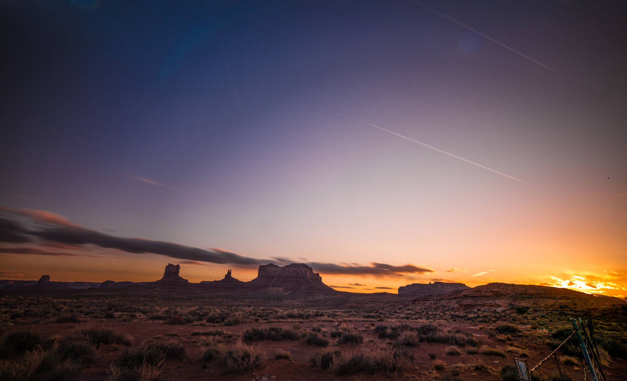 Leica Tri-Elmar-M 16-18-21mm F4 ASPH sample photo. Monument valley sunset photography
