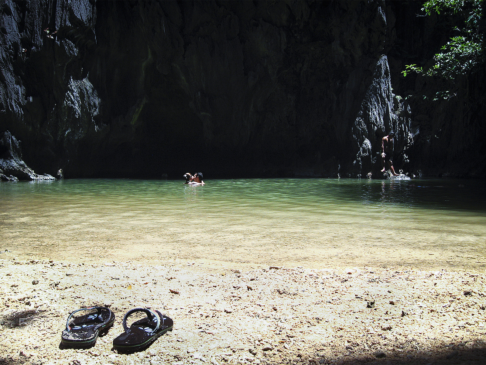 Canon POWERSHOT A530 sample photo. Secret beach photography
