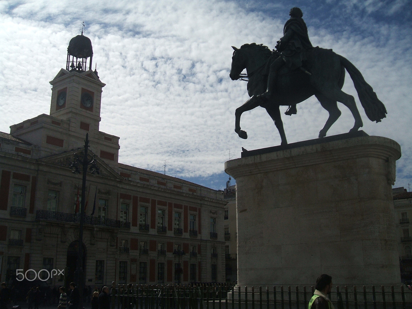 Fujifilm FinePix A400 sample photo. Madrid, puerta del sol photography