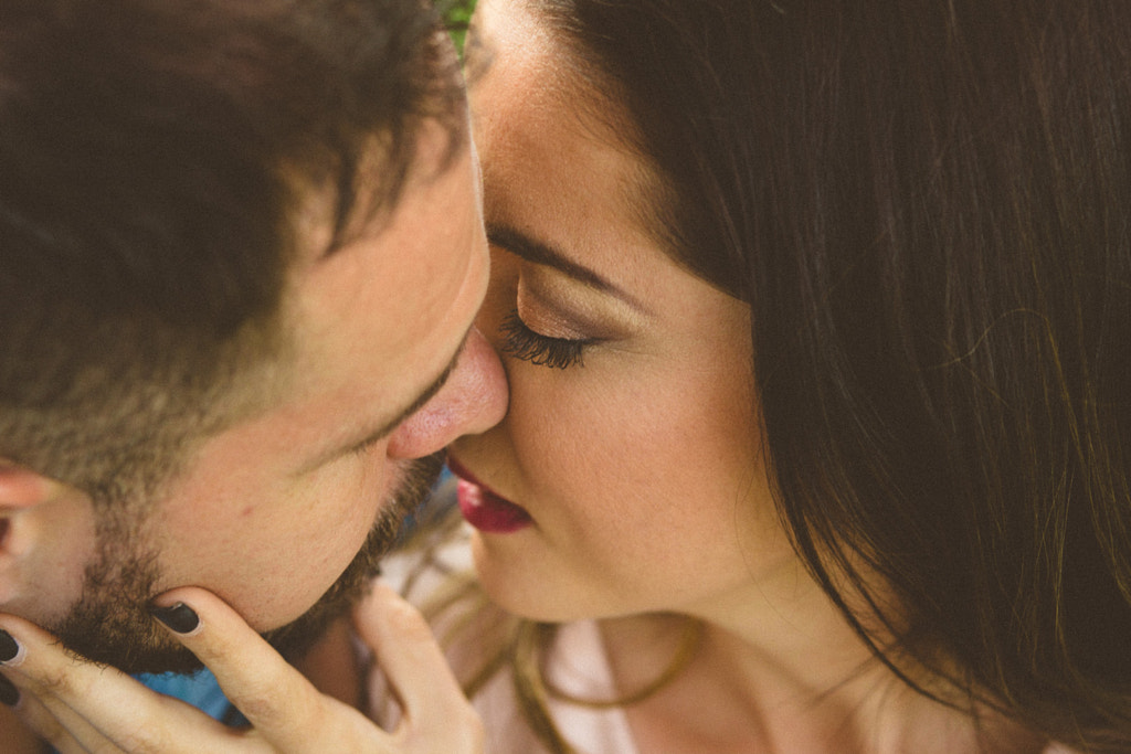 Couple poses - Quédate conmigo! by Carla Osorio on 500px.com