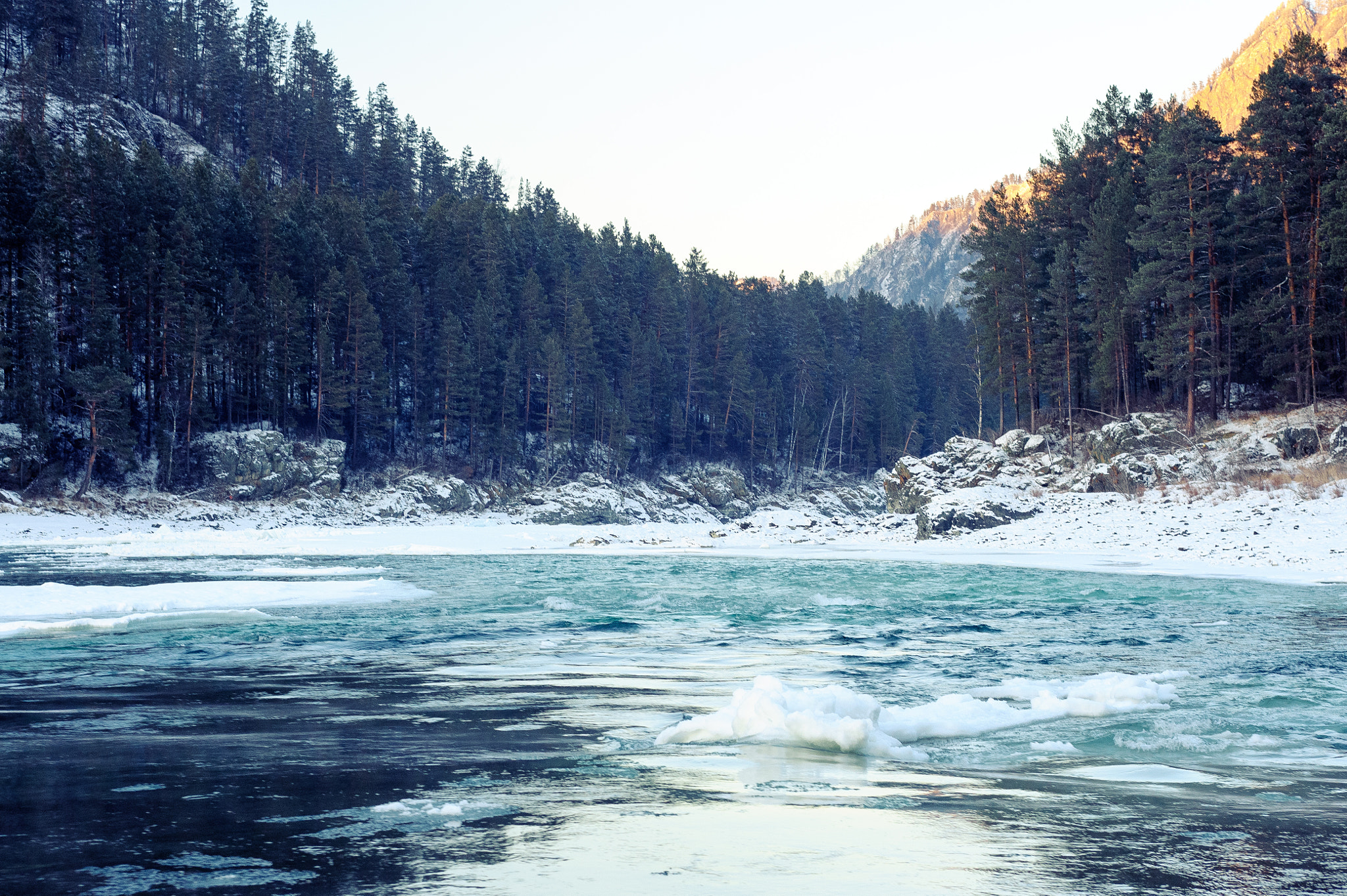 Nikon D700 + AF Zoom-Nikkor 35-70mm f/2.8D sample photo. Altai mountains photography