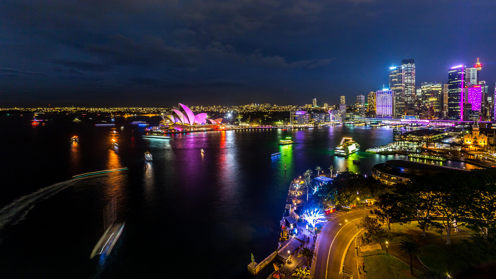 Canon EOS 6D + Canon EF 16-35mm F2.8L USM sample photo. Touch up of vivid sydney photography