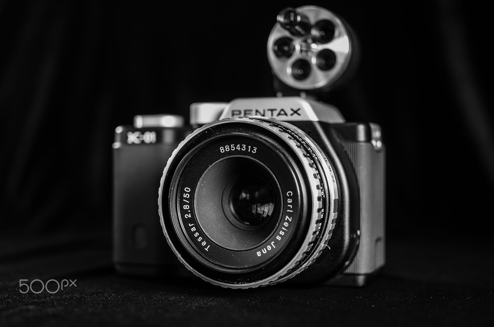 Pentax K-5 IIs sample photo. Old & new photography