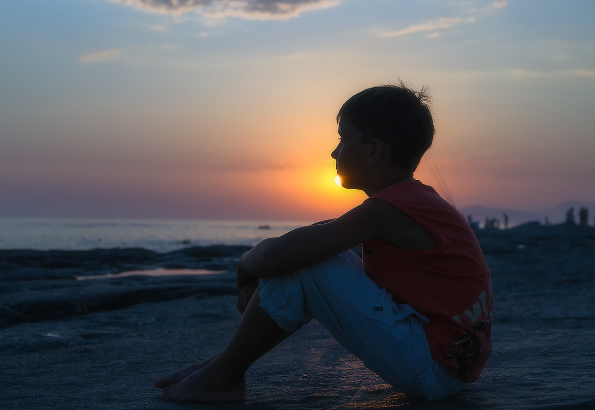 Sony Alpha DSLR-A850 sample photo. Evening on the beach. photography