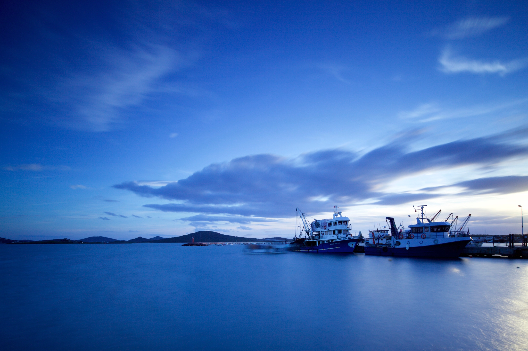 Canon TS-E 17mm F4L Tilt-Shift sample photo. Cunda photography