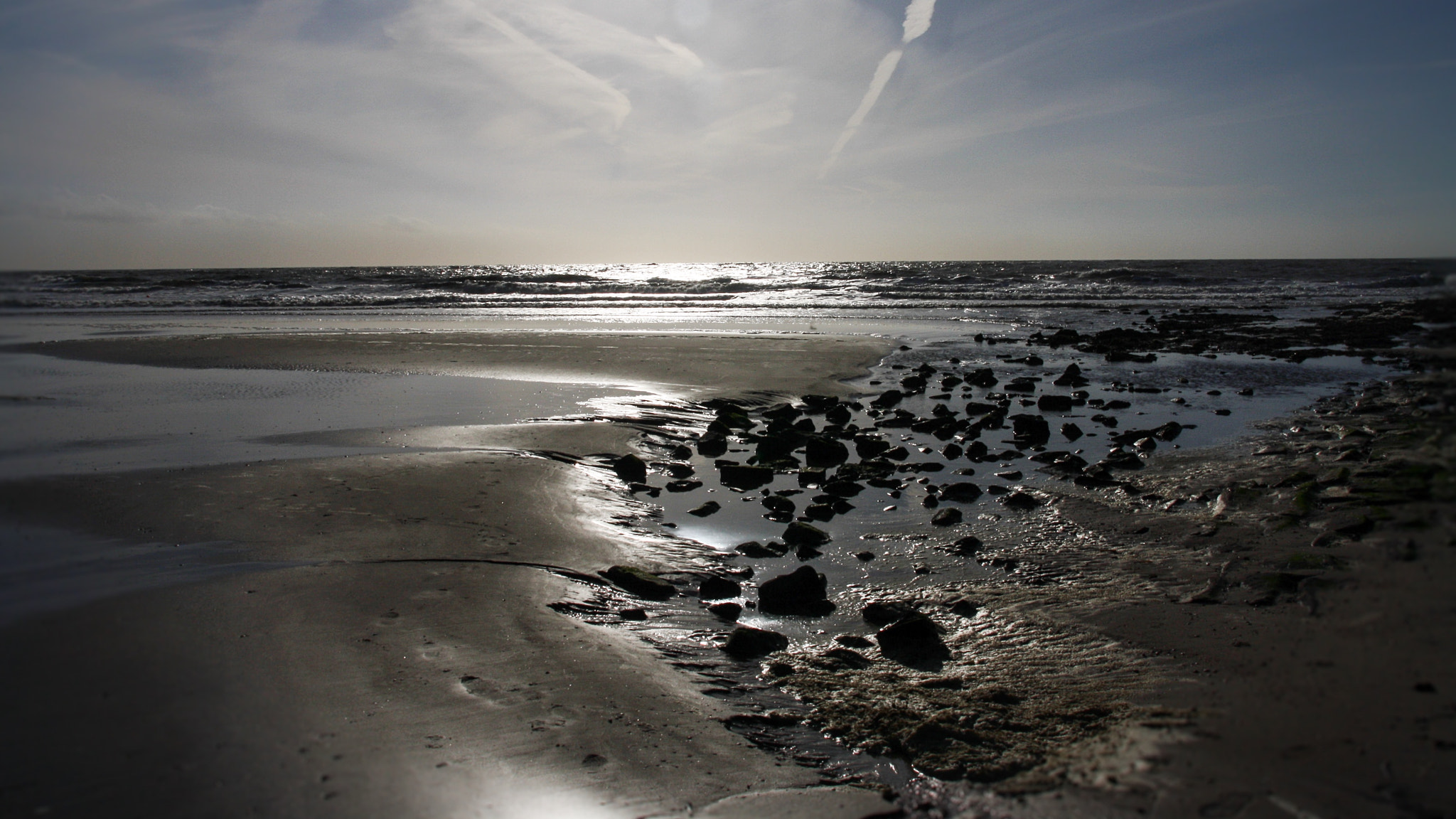 Canon EOS 1000D (EOS Digital Rebel XS / EOS Kiss F) + Canon 18-200mm sample photo. Beach at groote keeten, netherlands photography