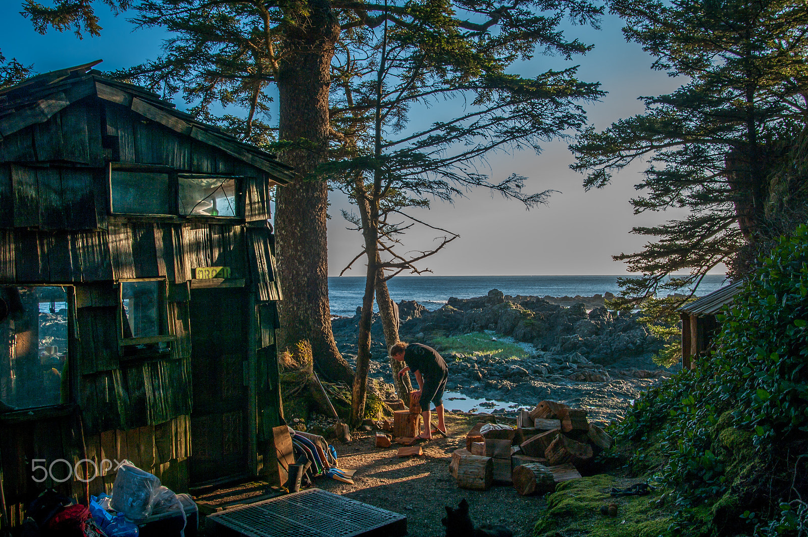 Pentax K20D sample photo. Lumberjack cabin photography