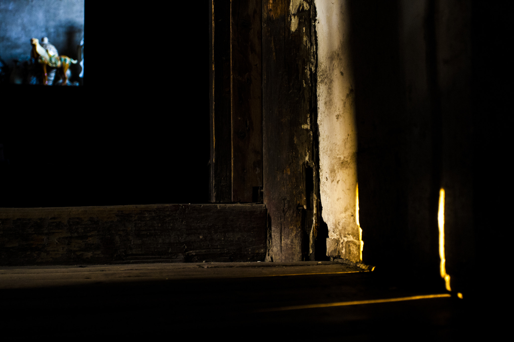 Canon EOS-1D Mark III sample photo. The last ray of sun photography