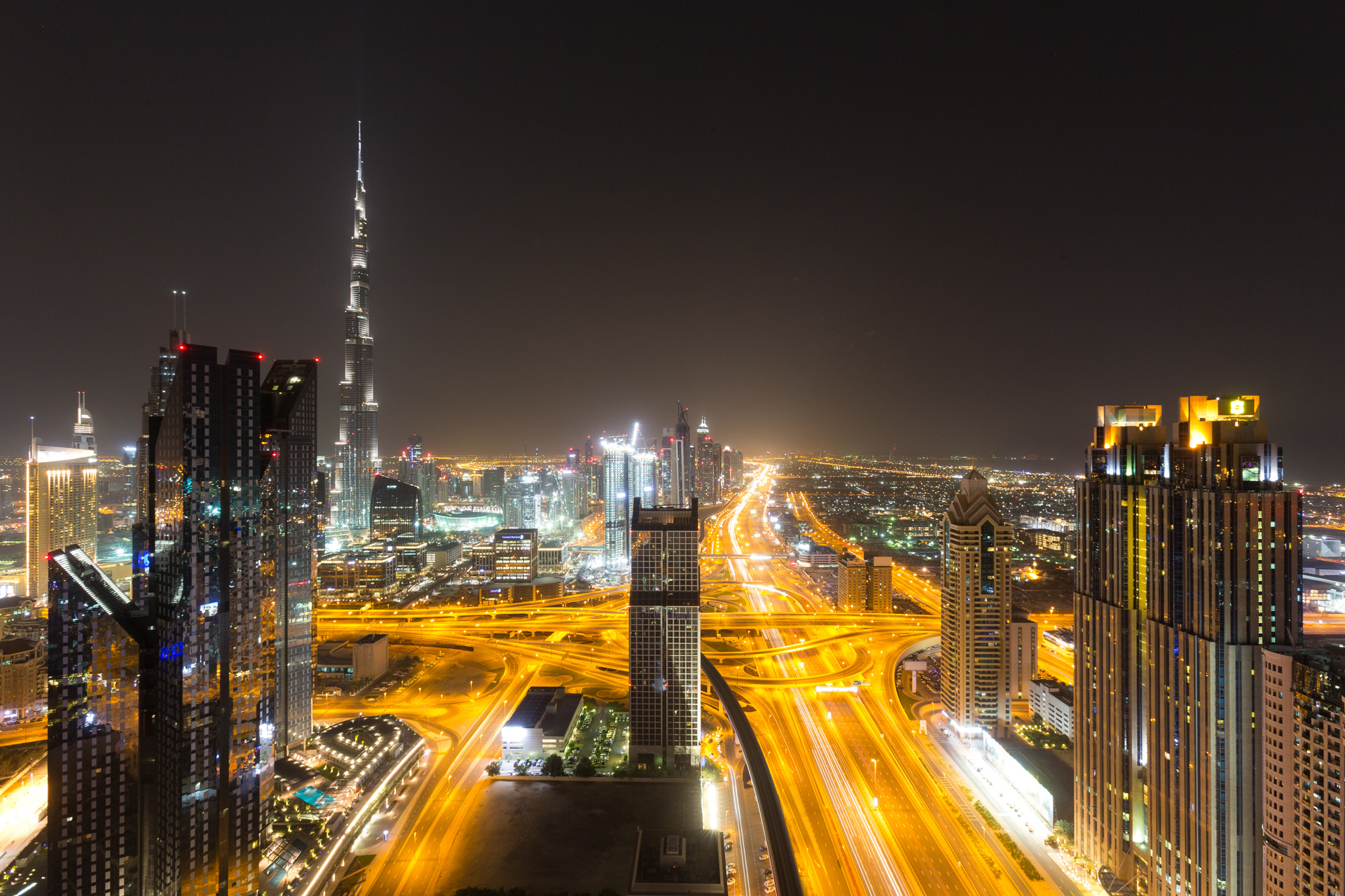 Canon EOS-1D X + Canon EF 16-35mm F2.8L USM sample photo. Dubay by night photography