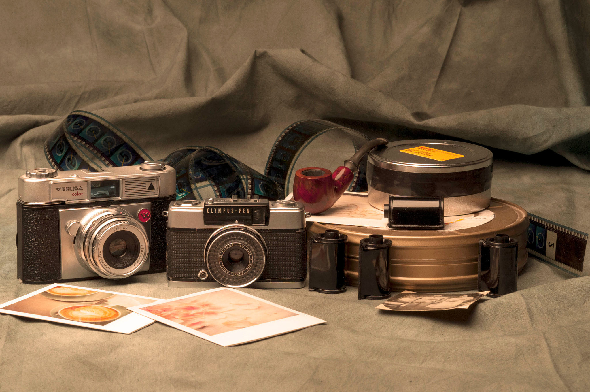 Nikon D90 + AF Zoom-Nikkor 35-105mm f/3.5-4.5D sample photo. Bodegón vintage photography