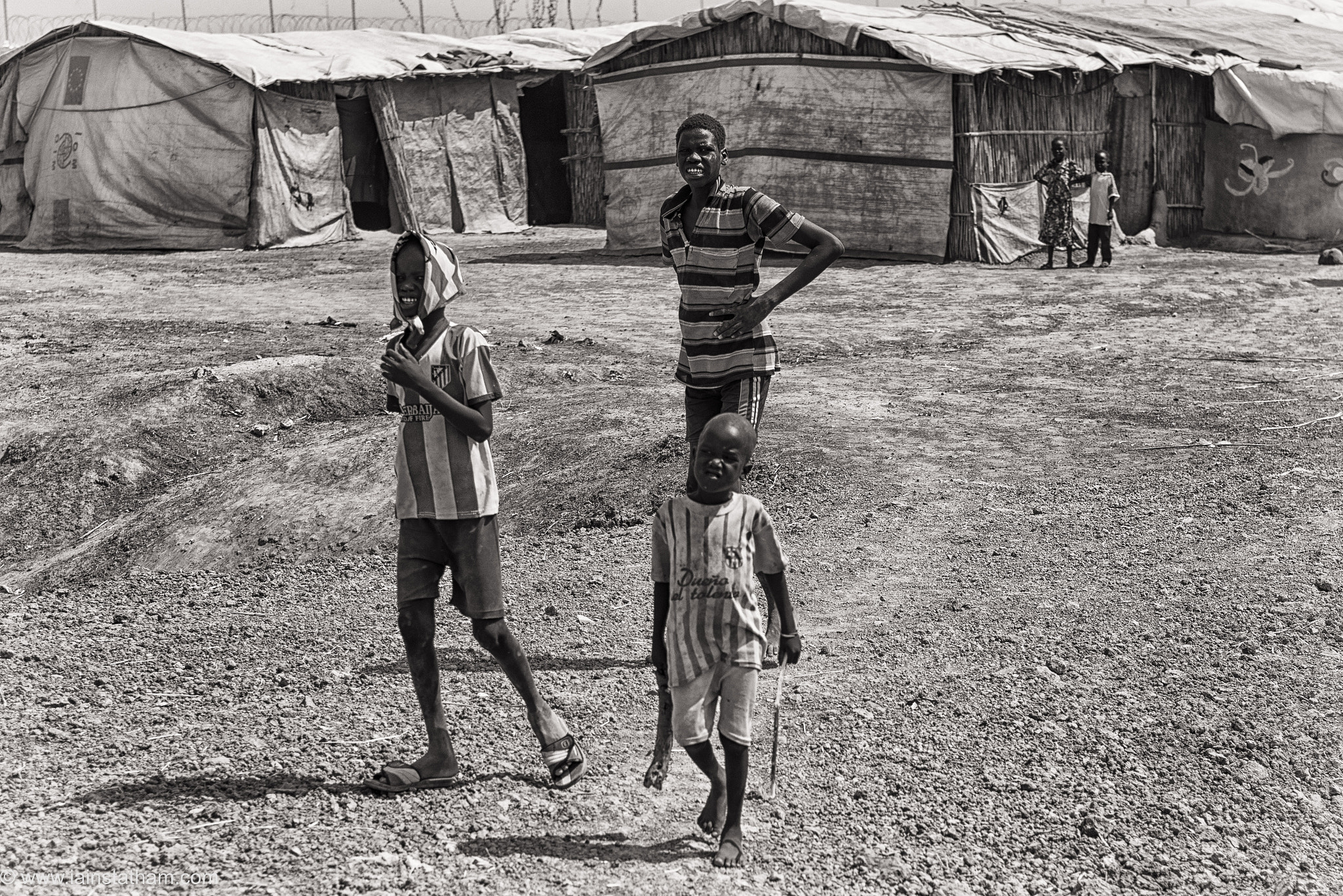 Nikon D800 + AF Zoom-Nikkor 35-70mm f/2.8D sample photo. South sudan idps in unmiss camps photography