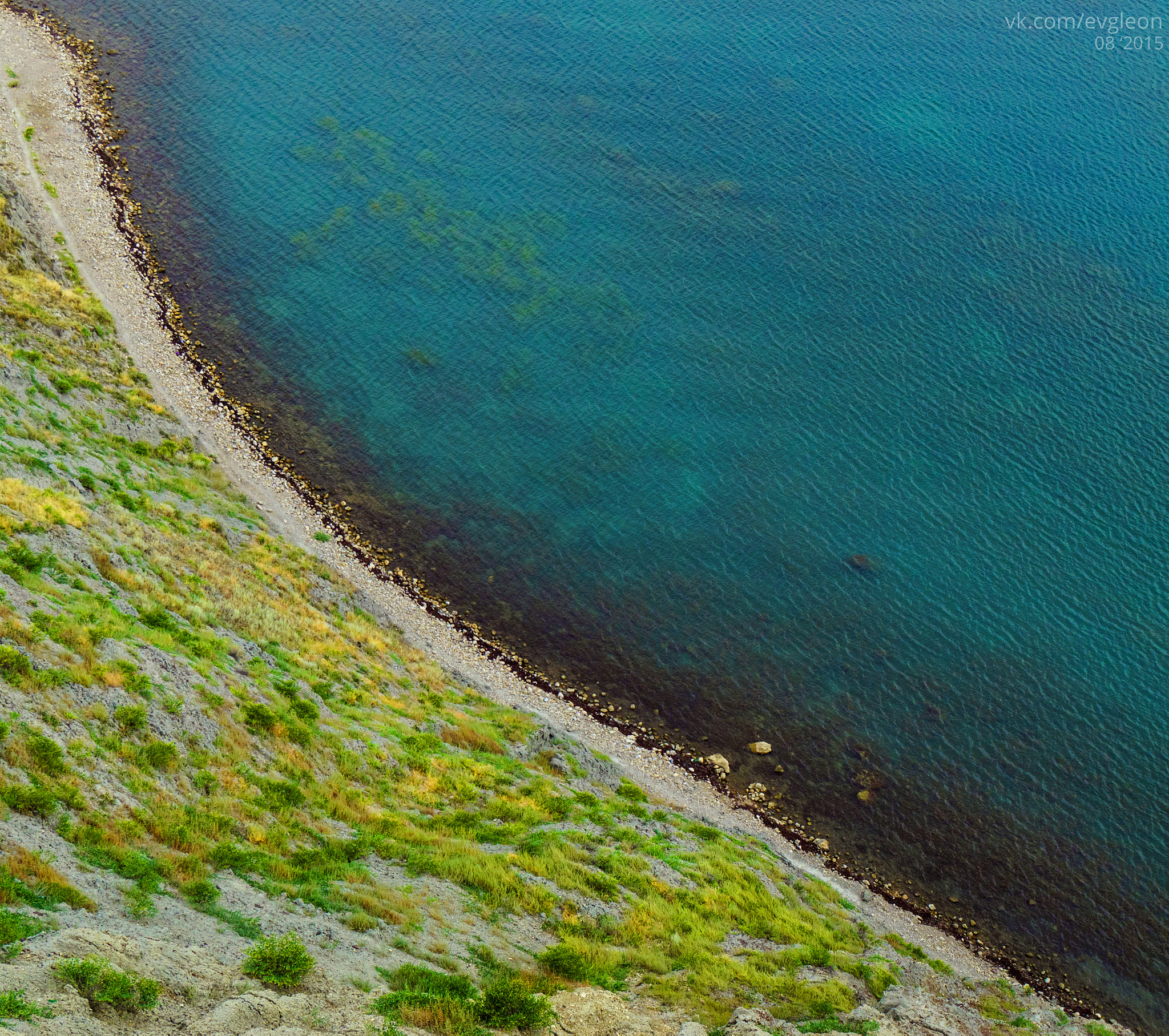 Sony ILCA-77M2 + Sony DT 18-55mm F3.5-5.6 SAM sample photo. The half of sea photography