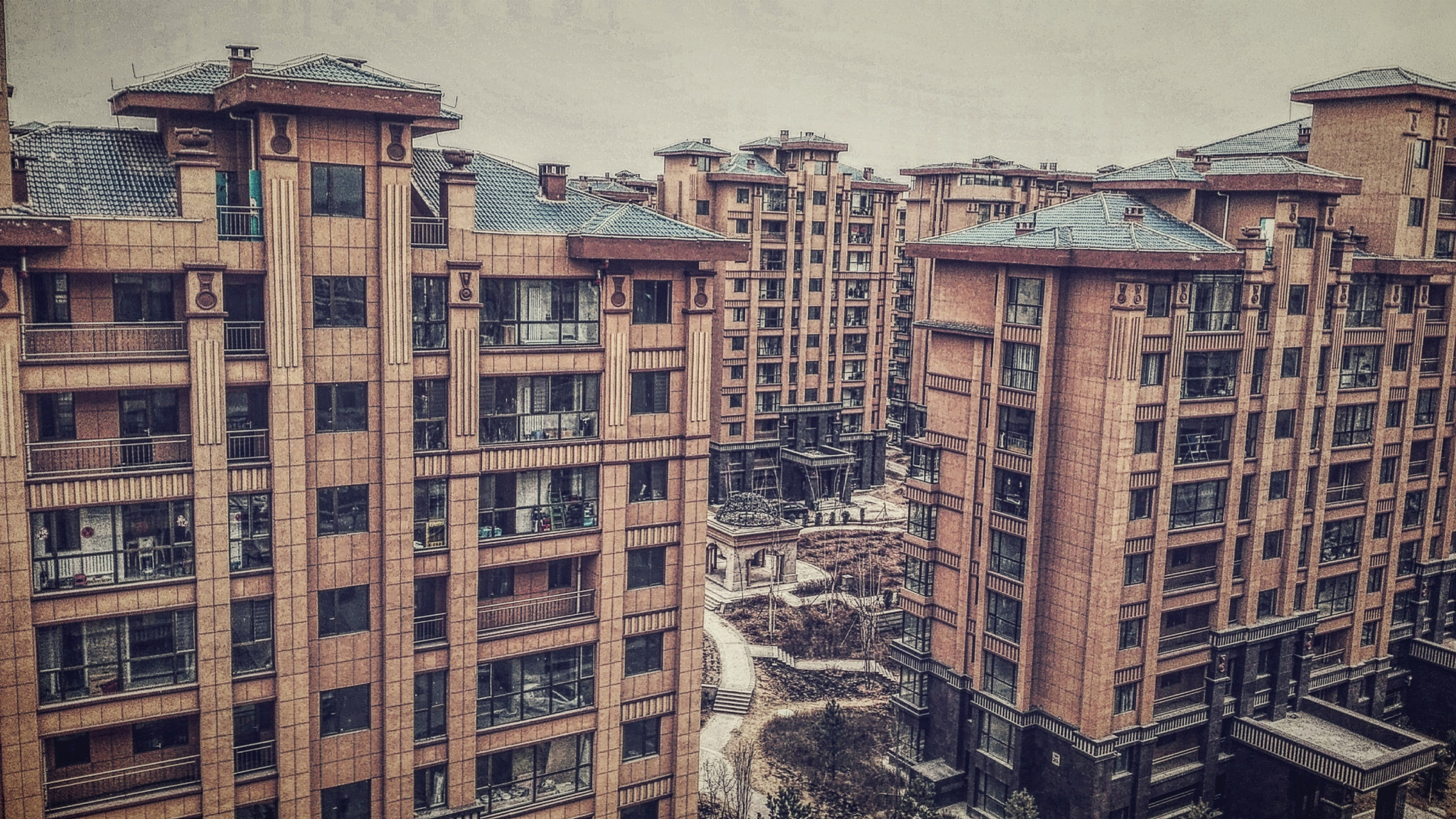 HUAWEI Che2-UL00 sample photo. Buildings photography