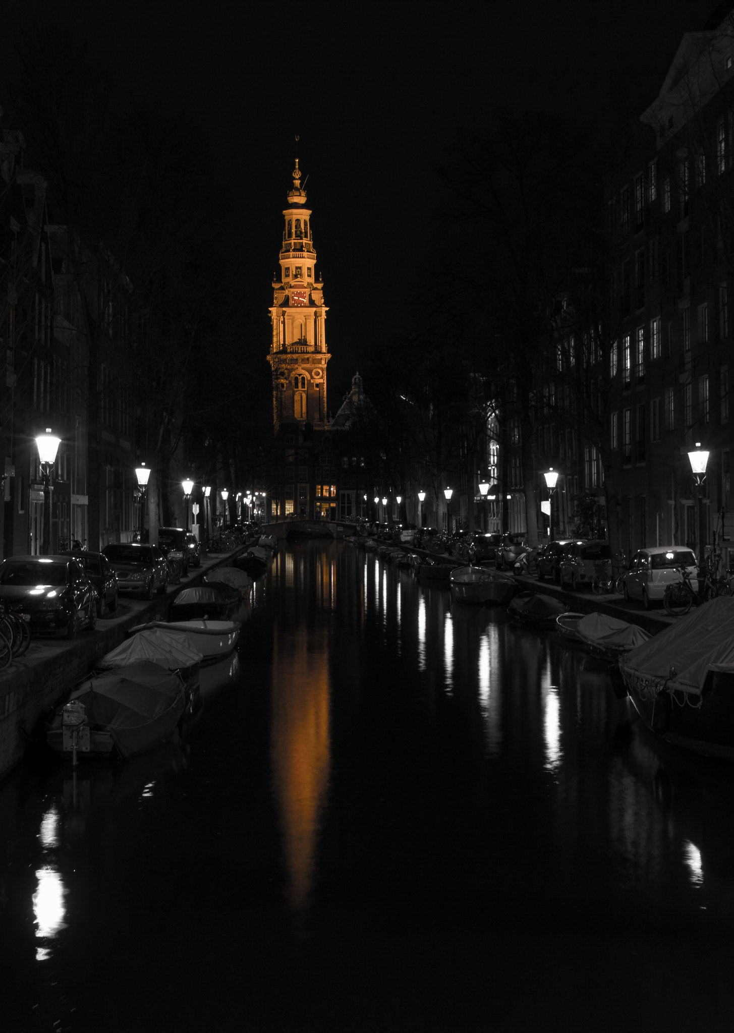 Nikon D3200 + Nikon AF-S Nikkor 20mm F1.8G ED sample photo. Nightime in amsterdam photography