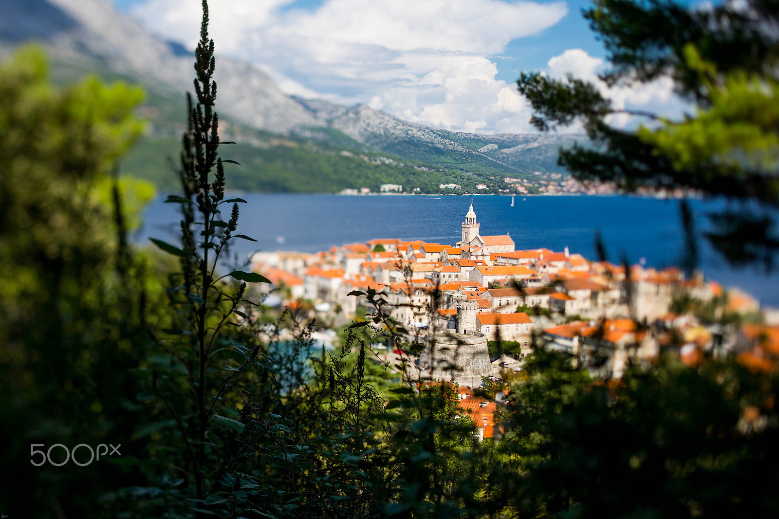 Canon EOS 6D + Canon TS-E 45mm F2.8 Tilt-Shift sample photo. Shifted korcula photography