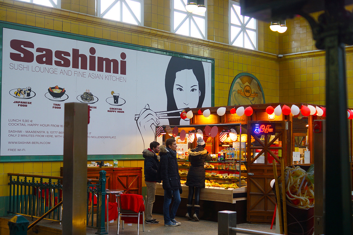 Sony SLT-A77 + Sony DT 35mm F1.8 SAM sample photo. Sashimi photography