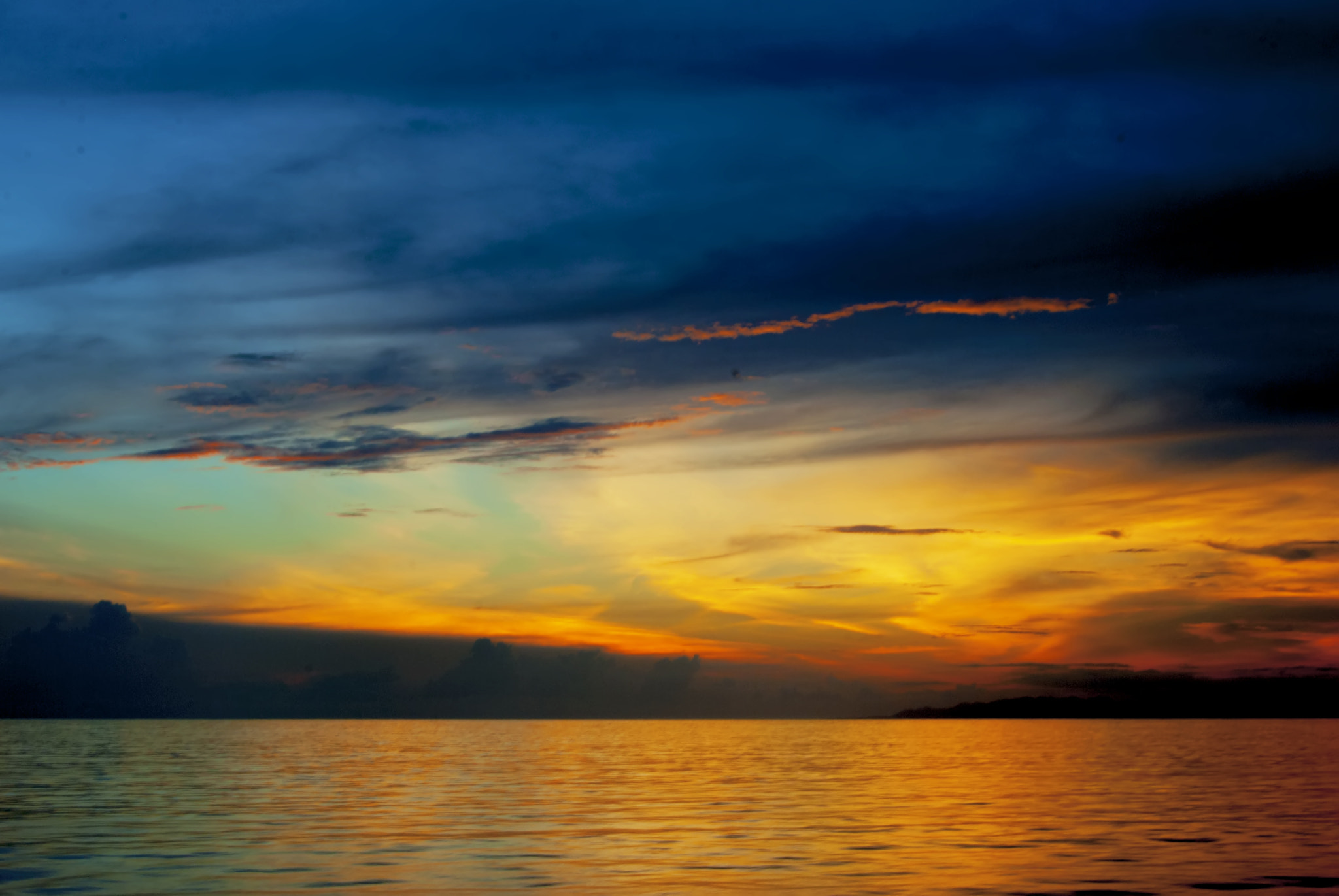 Nikon D60 sample photo. Sunset of fery boat photography